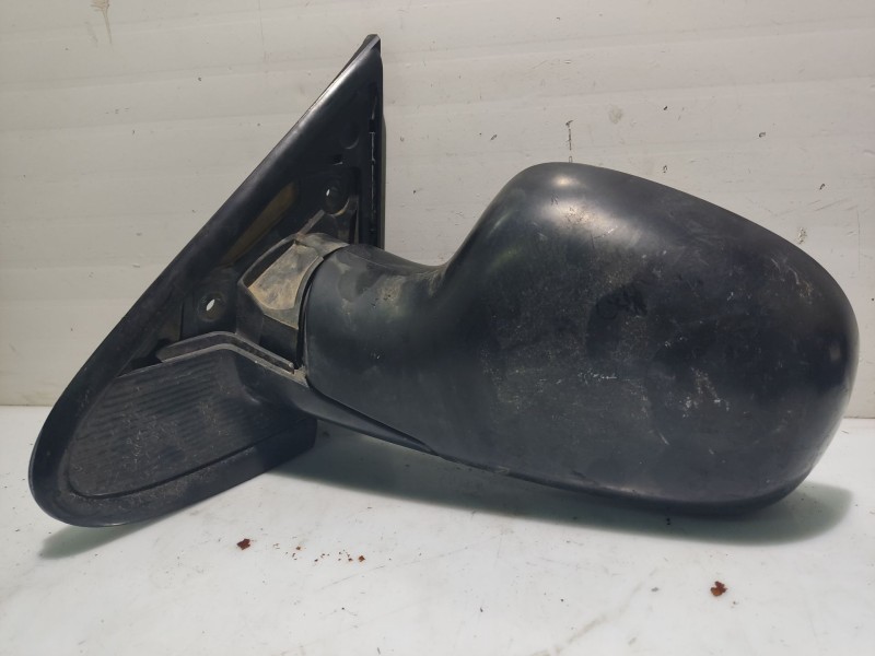 Recambio de retrovisor izquierdo para chrysler grand voyager referencia OEM IAM   