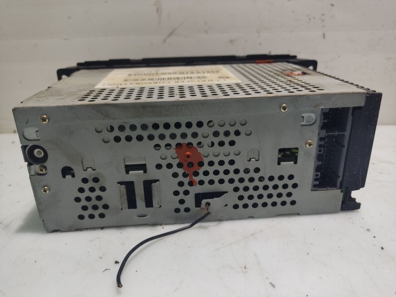 Recambio de sistema audio / radio cd para chrysler grand voyager referencia OEM IAM P05091601AE  