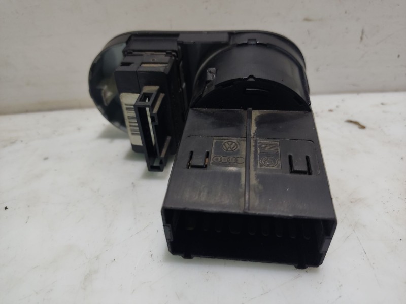 Recambio de mando luces para seat ibiza iii (6l1) 1.9 sdi referencia OEM IAM 6L1841531  