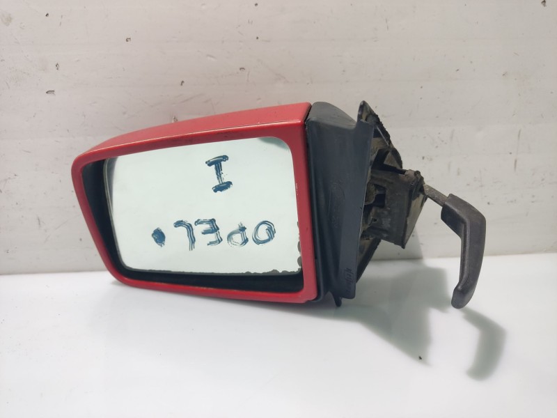 Recambio de retrovisor izquierdo para opel kadett e 1.6 referencia OEM IAM 1671434  