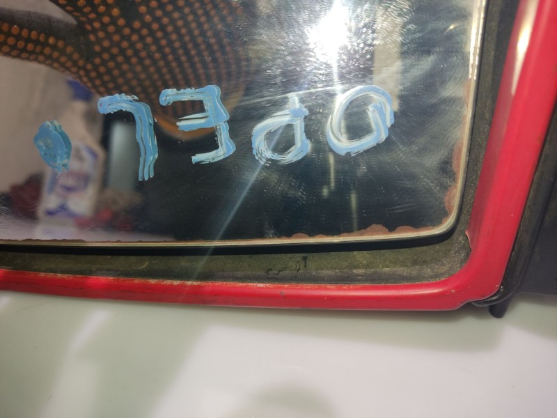 Recambio de retrovisor izquierdo para opel kadett e 1.6 referencia OEM IAM 1671434  