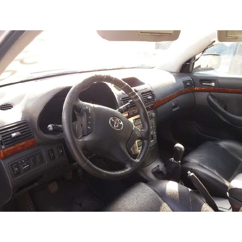 toyota avensis berlina (t25) 2.0 d-cat   |   0.03 - 0.09 | 2003 - 2009 | 116 cv / 85 kw del año 2003