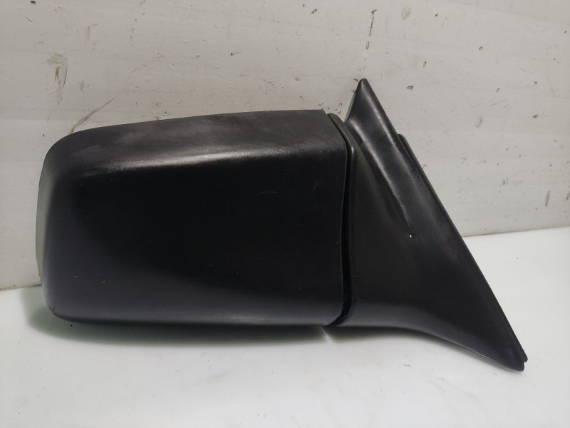 Recambio de retrovisor derecho para opel astra f berlina 1.6 cat referencia OEM IAM 1428074  