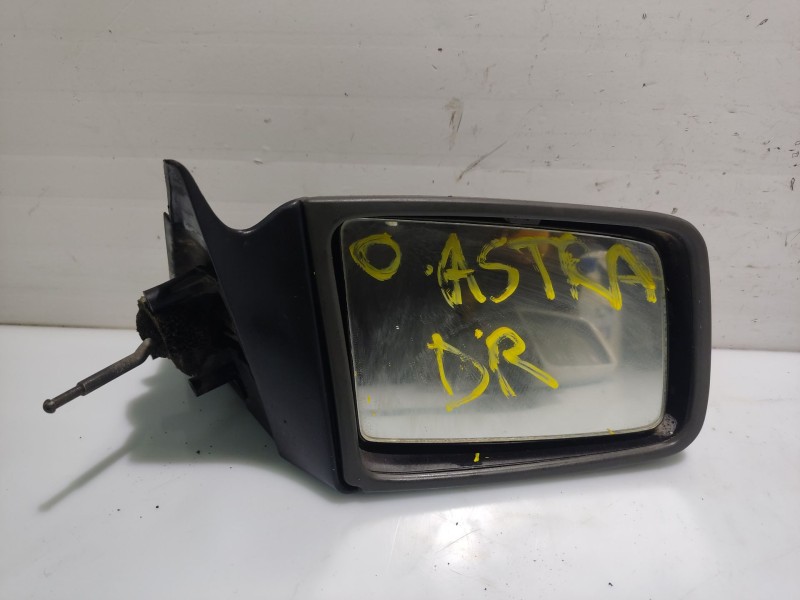 Recambio de retrovisor derecho para opel astra f berlina 1.6 cat referencia OEM IAM 1428074  