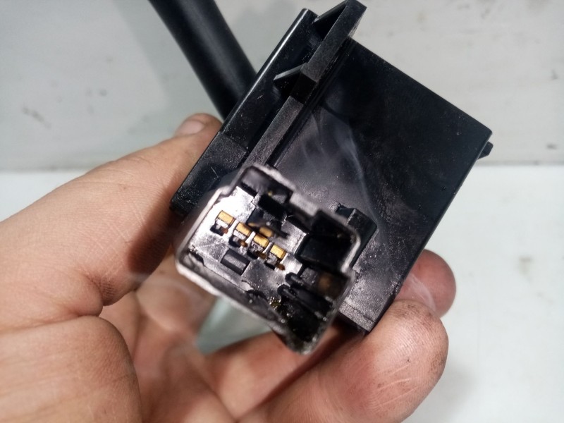 Recambio de mando intermitentes para chrysler grand voyager referencia OEM IAM 04685711AA  