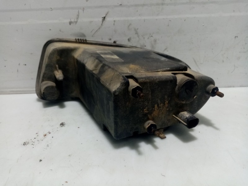 Recambio de faro antiniebla derecho para chrysler grand voyager referencia OEM IAM 04857238AB  