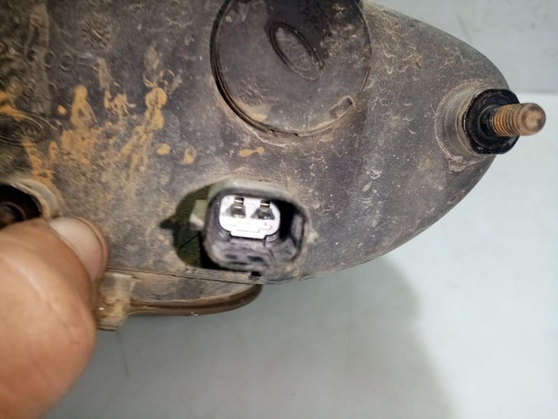 Recambio de faro antiniebla derecho para chrysler grand voyager referencia OEM IAM 04857238AB  