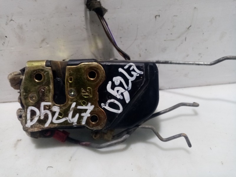 Recambio de cerradura puerta delantera derecha para chrysler grand voyager referencia OEM IAM 4894488AA  