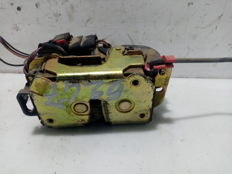 Recambio de cerradura maletero / porton para chrysler grand voyager referencia OEM IAM 5019039AA  