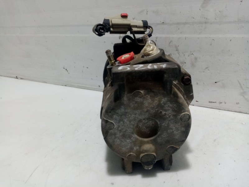 Recambio de compresor aire acondicionado para chrysler grand voyager referencia OEM IAM 5005420AA 82D0156204MA 82D0156204CA