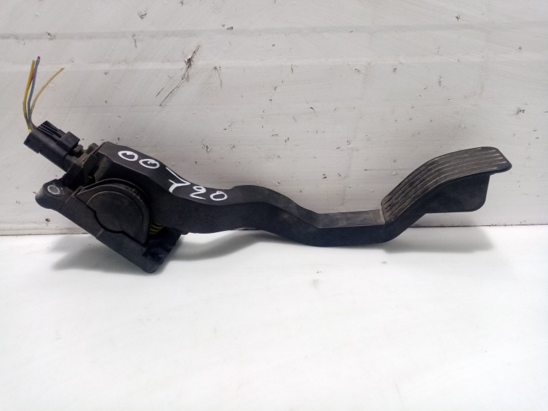 Recambio de pedal acelerador para peugeot 206 sw xs referencia OEM IAM 1601T1 F00C3E2427 0280752237