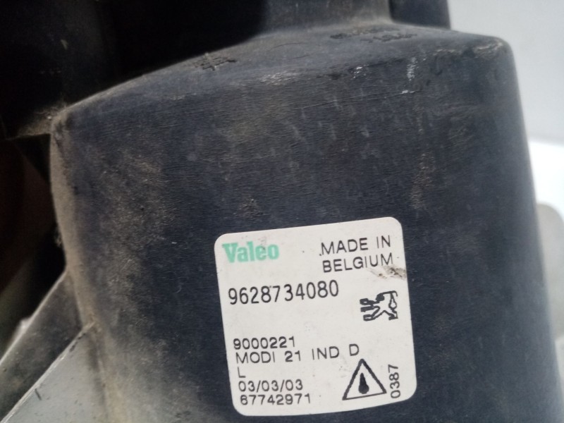 Recambio de faro antiniebla izquierdo para peugeot 206 sw xs referencia OEM IAM 6204T2 9628734080 67742971