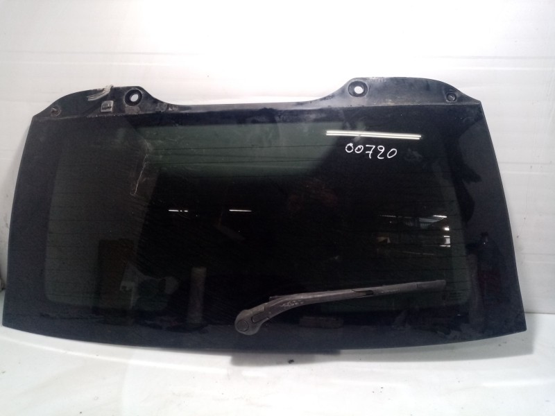 Recambio de luna trasera para peugeot 206 sw xs referencia OEM IAM 8744Q7  