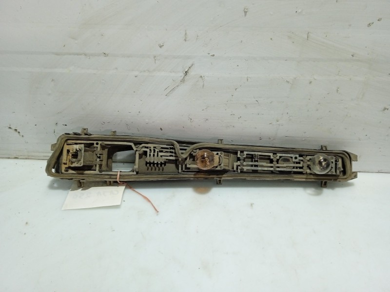 Recambio de portalamparas para ford fiesta (cbk) referencia OEM IAM 2S6113N004A  