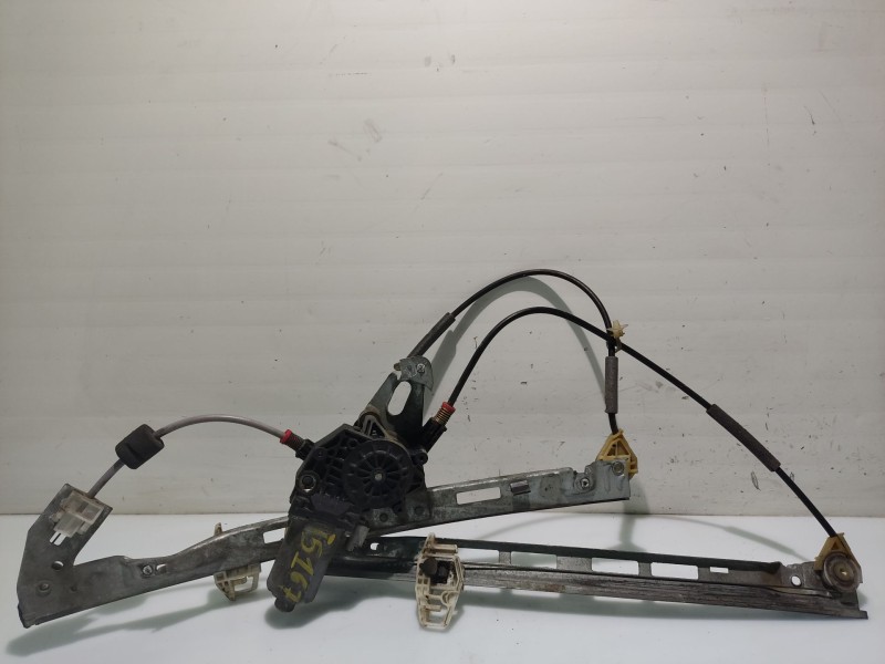 Recambio de elevalunas delantero izquierdo para peugeot 206 berlina referencia OEM IAM 9221G0  
