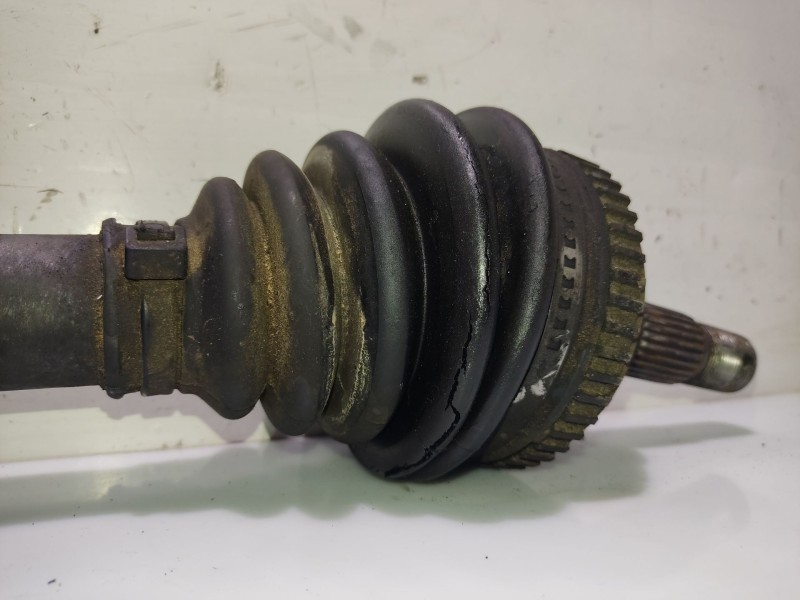 Recambio de transmision delantera izquierda para peugeot 406 (8b) 1.8 16v referencia OEM IAM 3272LW  