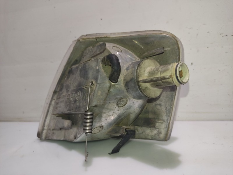 Recambio de piloto delantero derecho para volkswagen passat b5 (3b2) 1.9 tdi referencia OEM IAM 3B0953042  