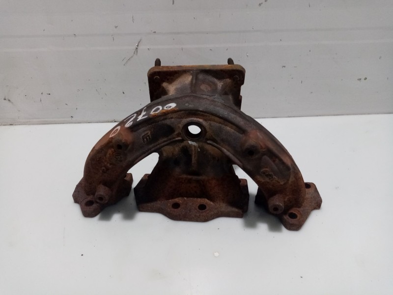 Recambio de colector escape para peugeot 206 sw xs referencia OEM IAM 0341E7  