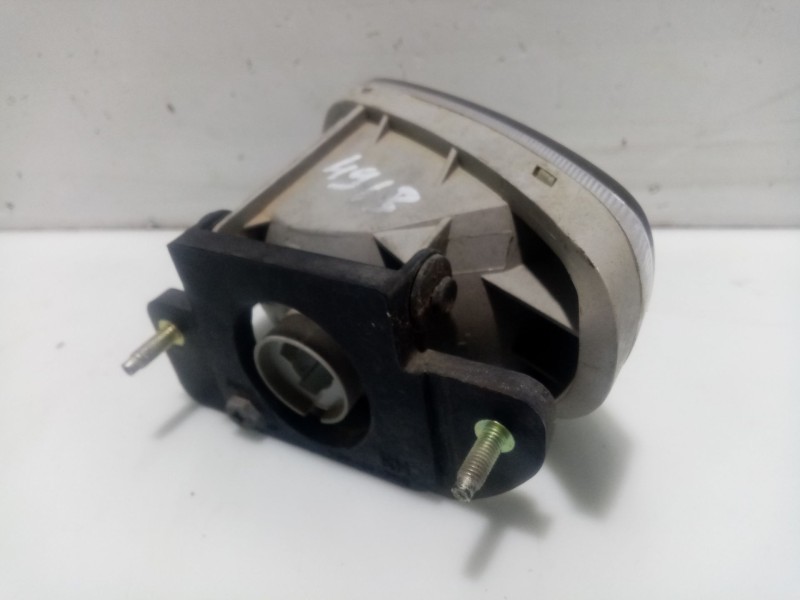 Recambio de faro antiniebla derecho para chevrolet lacetti 2.0 diesel cat referencia OEM IAM 96551092  