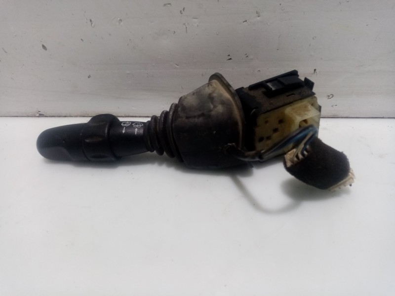 Recambio de mando limpia para chevrolet lacetti 2.0 diesel cat referencia OEM IAM 96552843  