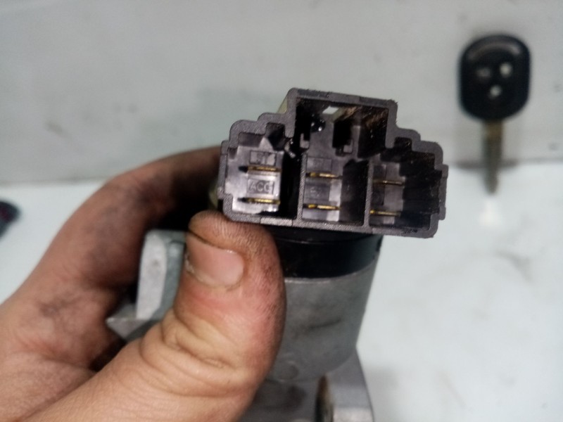 Recambio de conmutador de arranque para chevrolet lacetti 2.0 diesel cat referencia OEM IAM 96261298  