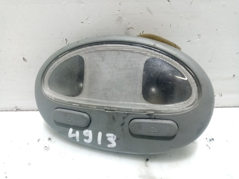 Recambio de luz interior para chevrolet lacetti 2.0 diesel cat referencia OEM IAM 96615323  