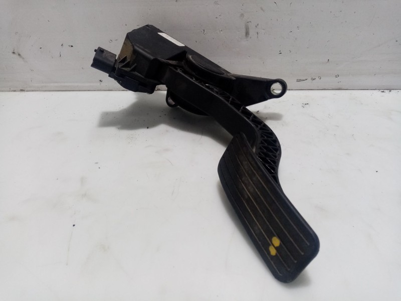 Recambio de pedal acelerador para chevrolet lacetti 2.0 diesel cat referencia OEM IAM 96553881  