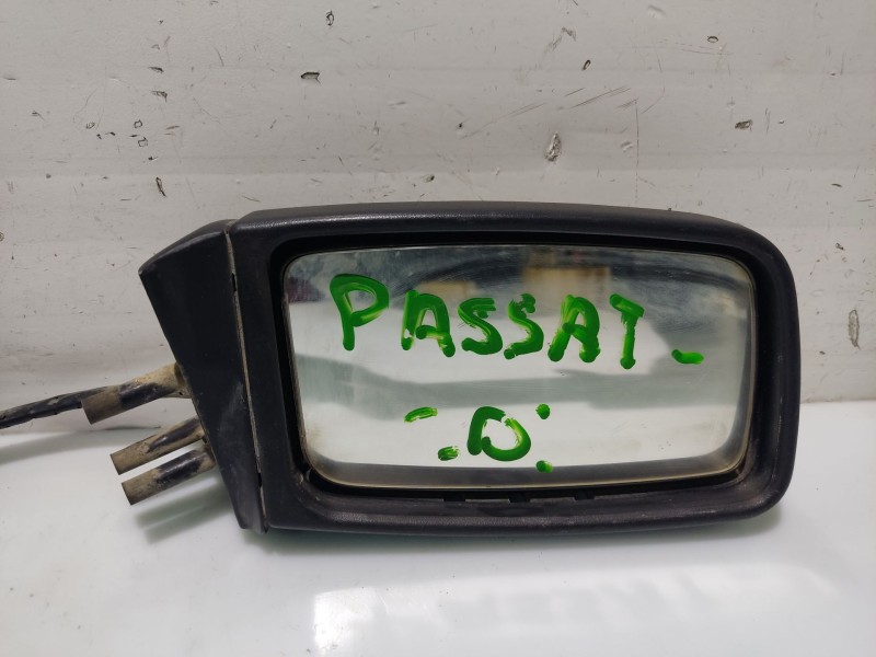 Recambio de retrovisor derecho para volkswagen passat b2 (32b) 1.6 referencia OEM IAM 2351140RD  