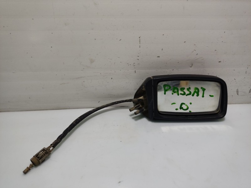 Recambio de retrovisor derecho para volkswagen passat b2 (32b) 1.6 referencia OEM IAM 2351140RD  