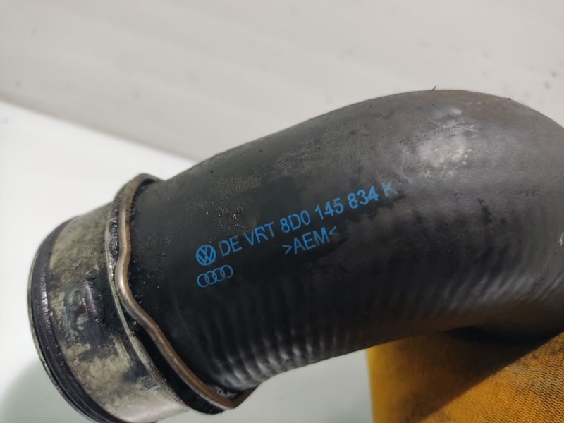 Recambio de tubo para volkswagen passat b5.5 (3b3) 1.9 tdi referencia OEM IAM 8D0145834K  