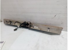 Recambio de moldura para chevrolet lacetti 2.0 diesel cat referencia OEM IAM    2