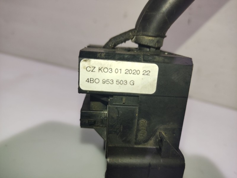 Recambio de mando limpia para volkswagen passat b5.5 (3b3) 1.9 tdi referencia OEM IAM 4B0953503G  