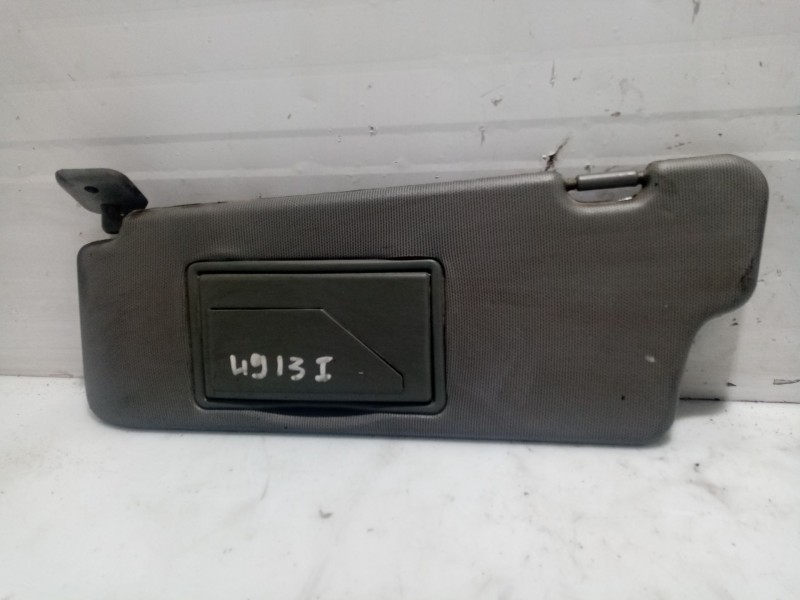 Recambio de parasol izquierdo para chevrolet lacetti 2.0 diesel cat referencia OEM IAM 96615778  