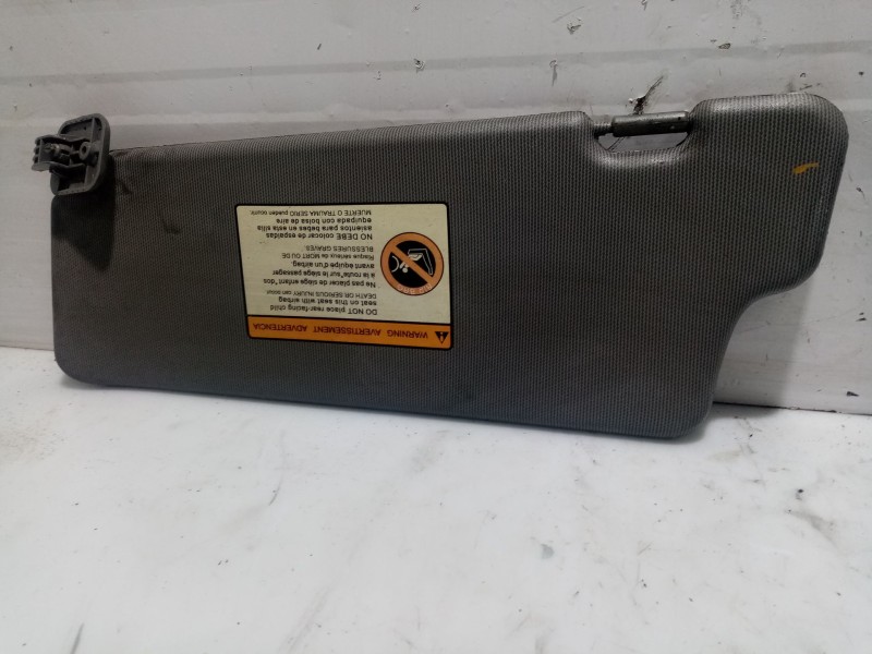 Recambio de parasol derecho para chevrolet lacetti 2.0 diesel cat referencia OEM IAM 96428845  