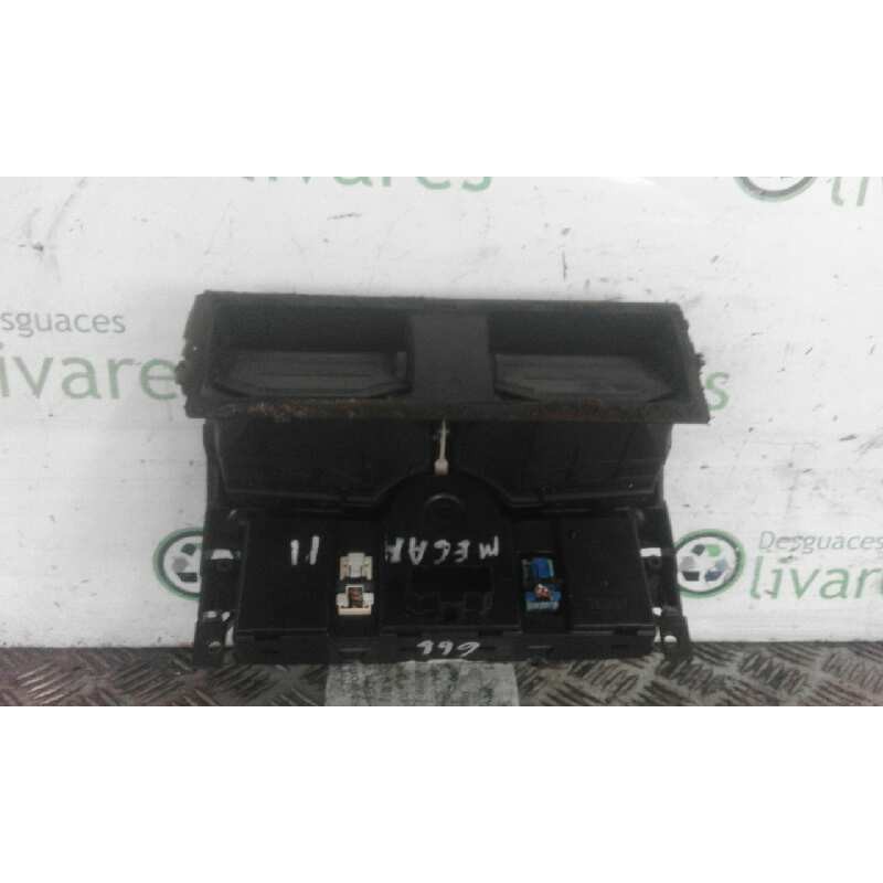 Recambio de mando climatizador para renault megane ii classic berlina confort expression   |   12.03 - 12.05 | 2003 - 2005 | 120 Recambio de mando climatizador para renault megane ii classic berlina confort expression   |   12.03 - 12.05 | 2003 - 2005 | 120