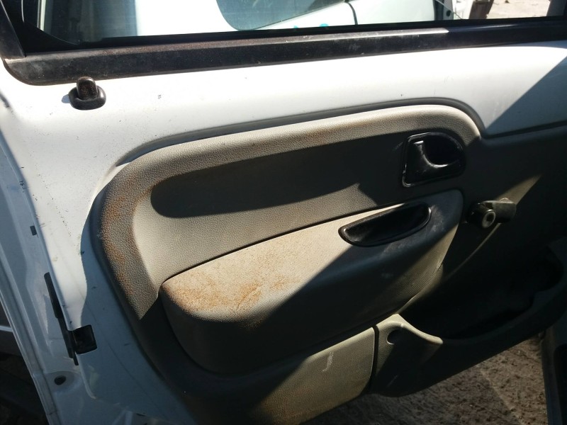 renault kangoo (f/kc0) 1.9 diesel   |   0.03 - ... | 2003 | 64 cv / 47 kw del año 2003