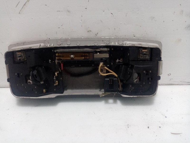 Recambio de luz interior para mazda 3 (bk) 1.6 di turbo referencia OEM IAM D35051310E77  