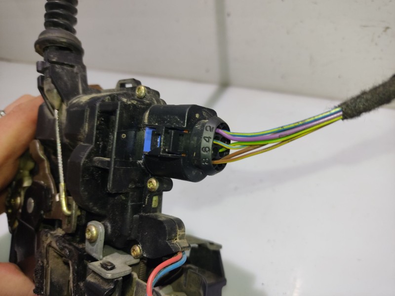 Recambio de cerradura puerta delantera izquierda para skoda fabia (6y2/6y3) referencia OEM IAM 3B1837015AM  