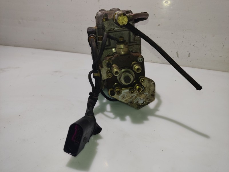 Recambio de bomba inyeccion para seat ibiza ii (6k1) 1.9 tdi referencia OEM IAM 038130107D 0460404977 