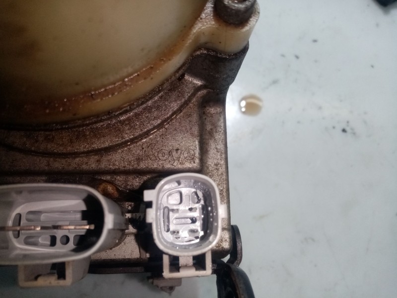 Recambio de bomba direccion para mazda 3 (bk) 1.6 di turbo referencia OEM IAM BR5V32600B  