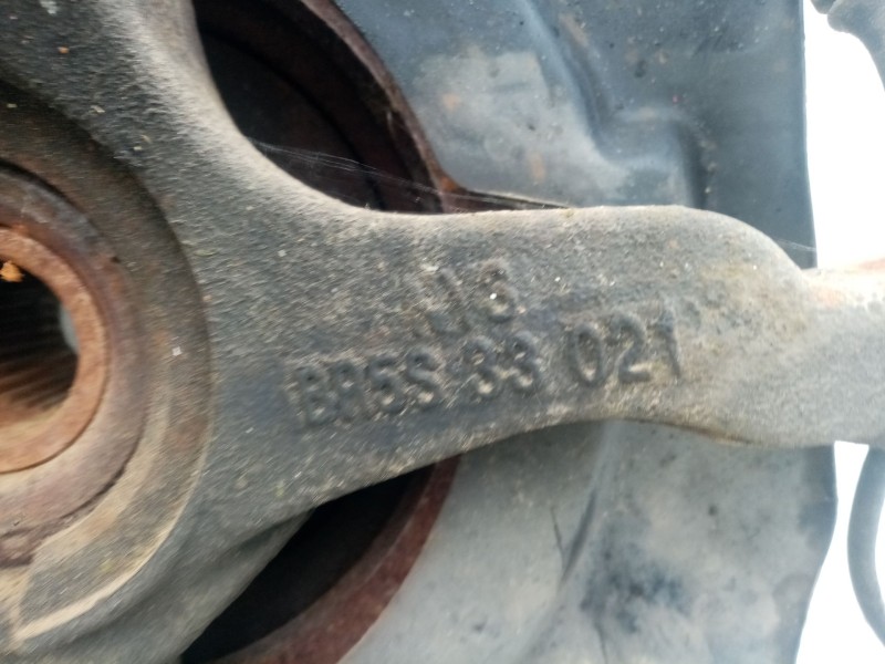 Recambio de mangueta delantera derecha para mazda 3 (bk) 1.6 di turbo referencia OEM IAM BR5S33021  