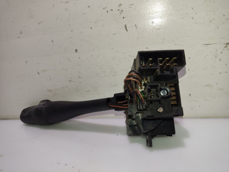 Recambio de mando limpia para nissan primera berlina (p11) 2.0 turbodiesel cat referencia OEM IAM  257SA54394781E 