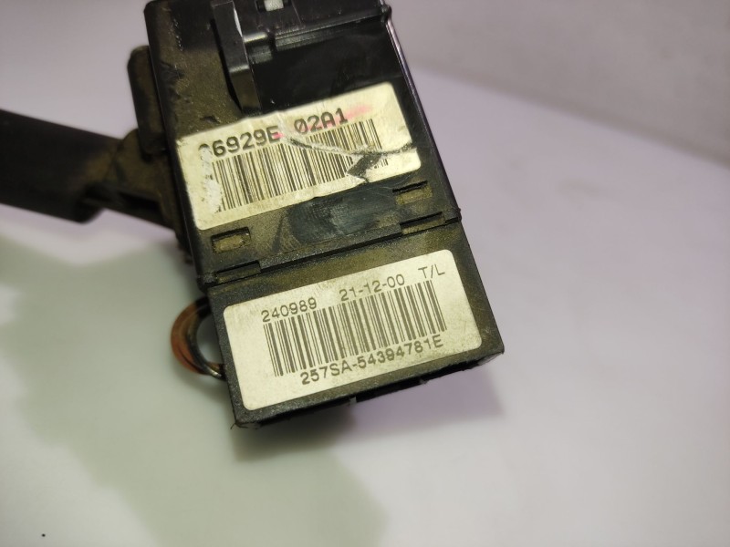 Recambio de mando limpia para nissan primera berlina (p11) 2.0 turbodiesel cat referencia OEM IAM  257SA54394781E 