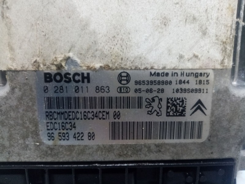 Recambio de centralita de inyección para citroën c4 berlina referencia OEM IAM 0281011863 9659342280 