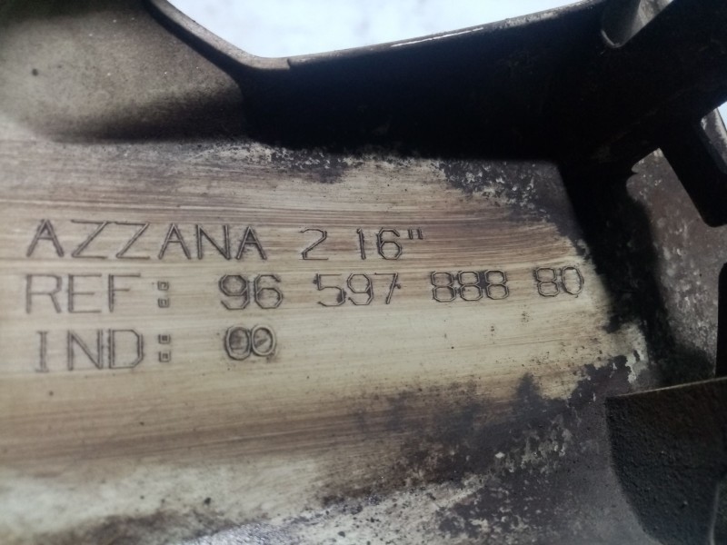 Recambio de tapacubos para citroën c4 berlina referencia OEM IAM 09659788880  