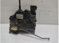 Recambio de cerradura puerta delantera izquierda para opel corsa d 1.2 cat (a 12 xer / ldc) referencia OEM IAM 13258271  