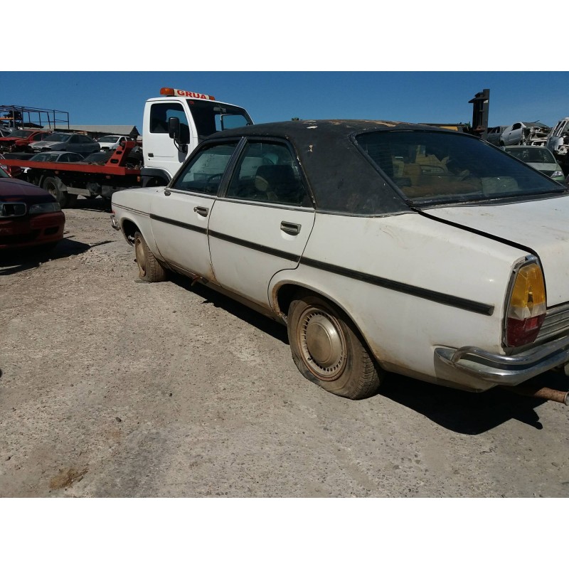 chrysler 2l    |   ... | 0 | 13,35 del año 06/08/1976