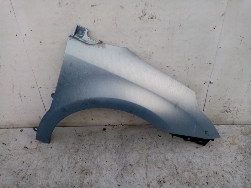 Recambio de aleta delantera derecha para citroën c4 berlina referencia OEM IAM 7841S2  