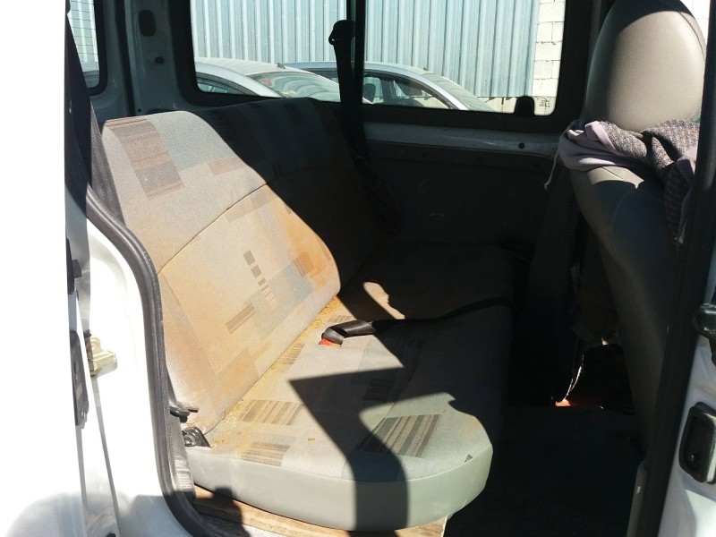 renault kangoo (f/kc0) 1.9 diesel   |   0.03 - ... | 2003 | 64 cv / 47 kw del año 2003