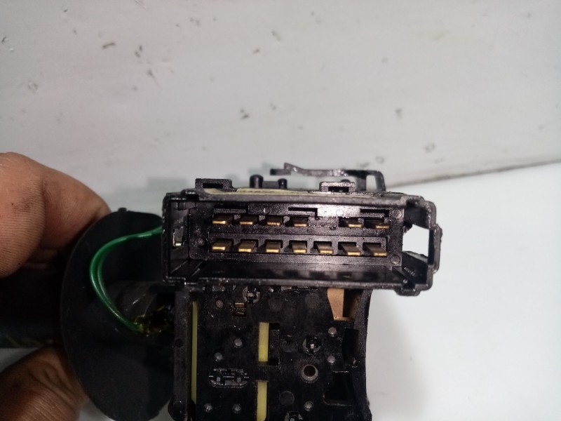 Recambio de mando limpia para renault laguna ii (bg4w) laguna ii referencia OEM IAM 7701048915 8200328896 